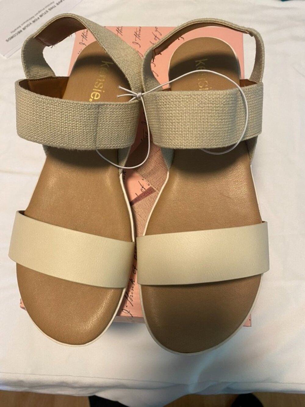 Kensie Ladies Strap Sandal in "Natural/Tan" color. NWT, size 10